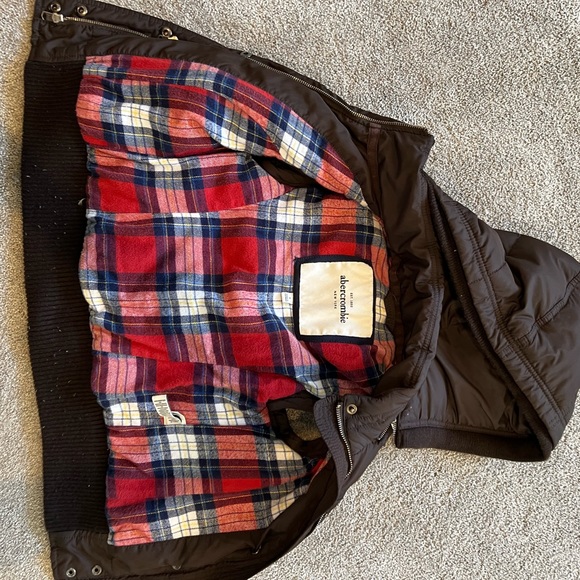 Abercrombie puffer vest - Picture 3 of 5